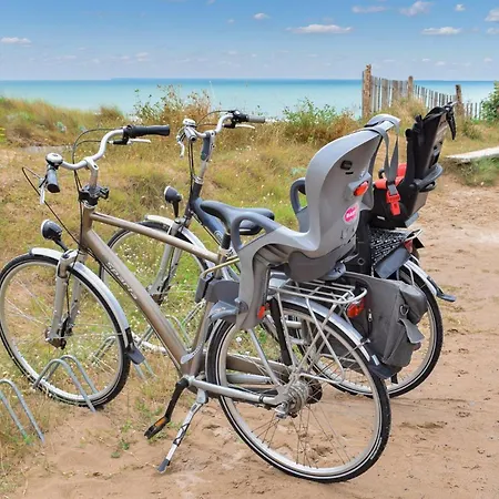 בית נופש 3 Bedroom Stunning In Créances