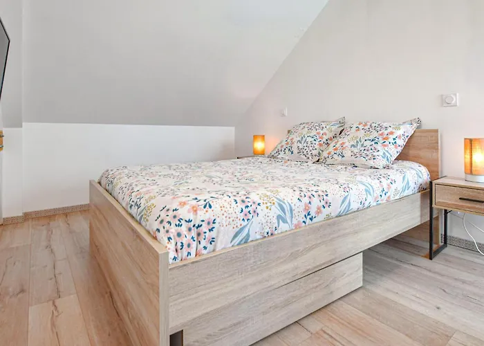 3 Bedroom Stunning In Semesterbostad